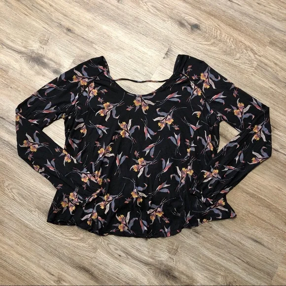 Free People Anthropologie Elsa Floral Print Twisted Open Back Shirt Blouse Top - Picture 5 of 8